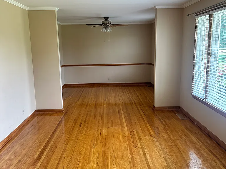 2916 Windemere Cir — Photo 4