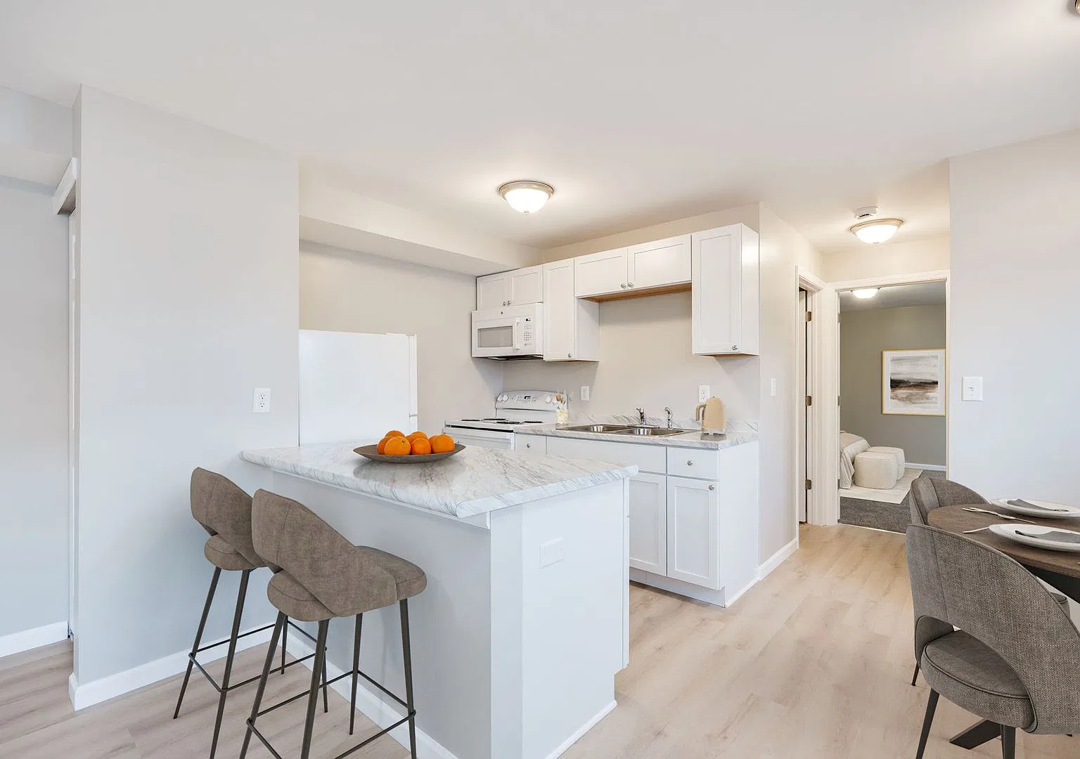 South Terrace Apartments — Photo 1