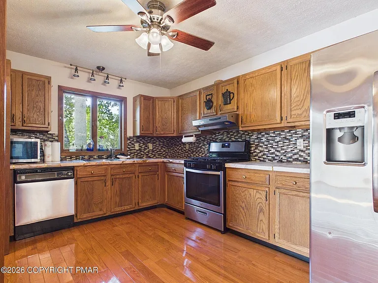 4167 Forest Dr — Photo 6
