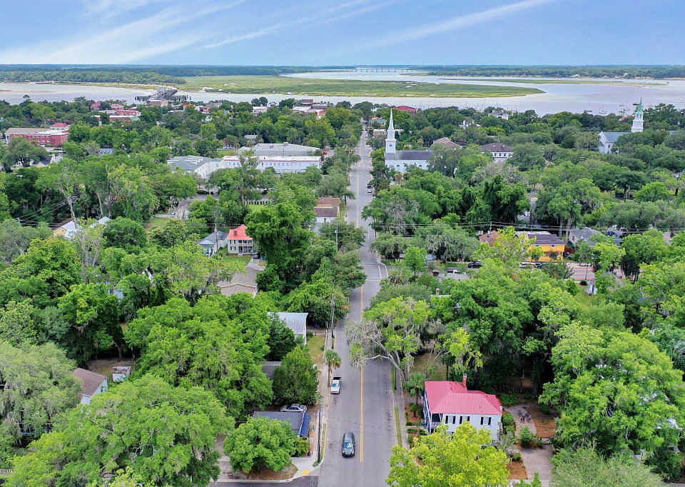 814 Charles St, Beaufort, SC 29902 Zillow