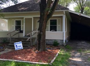 408 N 8th St, Herrin, IL 62948