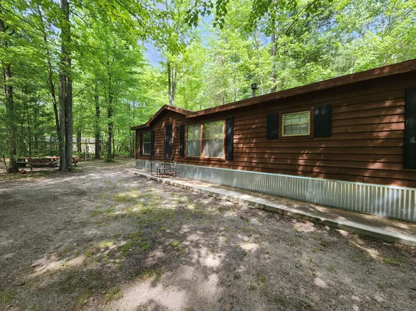 6944 Reilly Rd, Houghton Lake, MI 48629