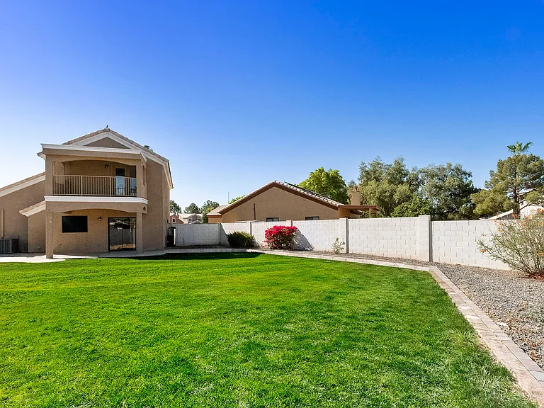 58 W Melody Dr — Photo 27