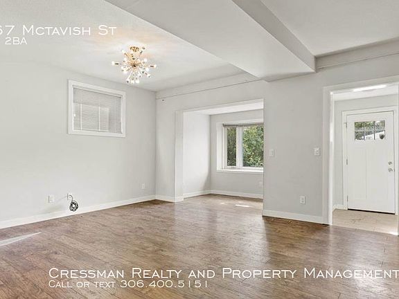 3rd image of 2067 McTavish St