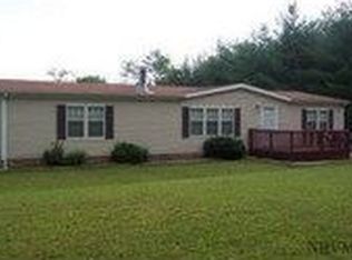 81 Maple Leaf Ln, Galax, VA 24333