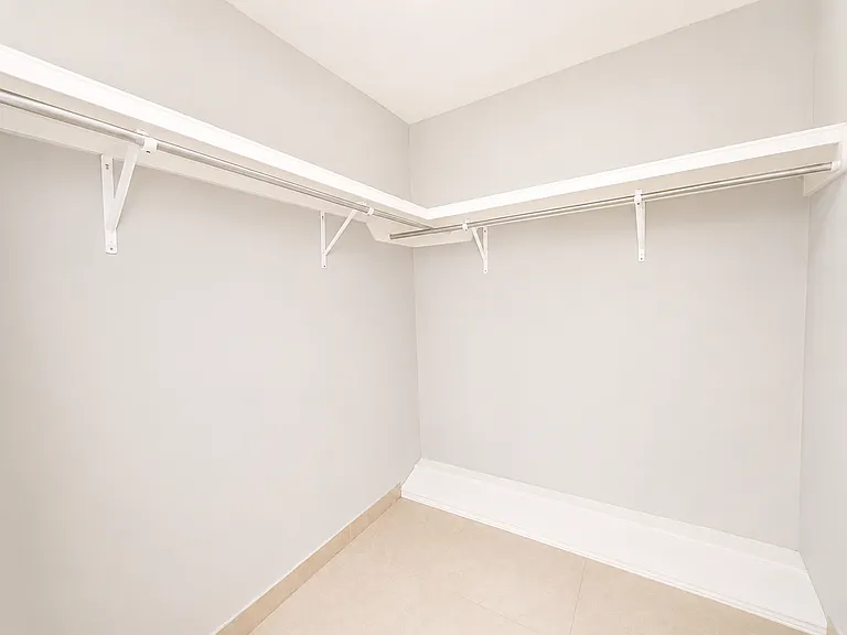 3001 Ashley Pl #3023 — Photo 8