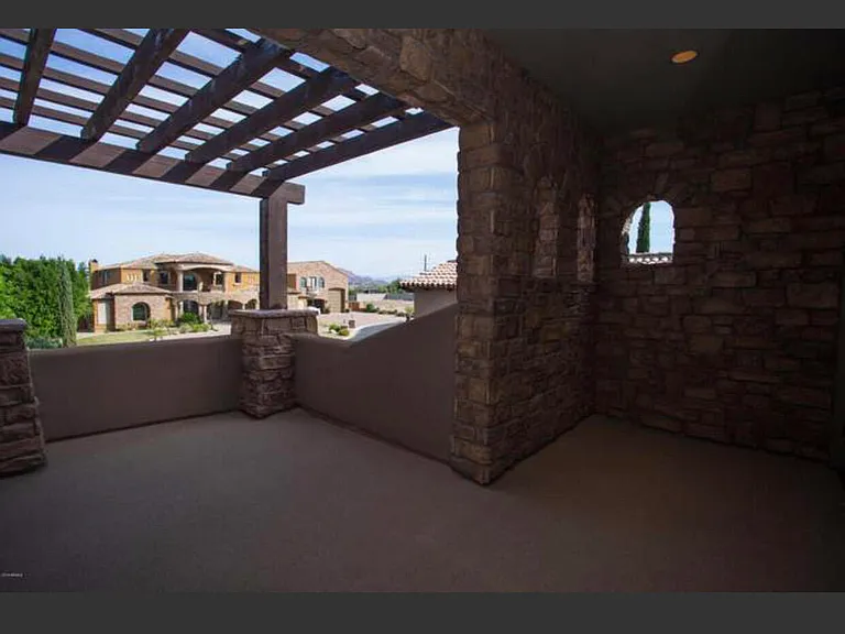 3539 E Presidio Cir — Photo 28