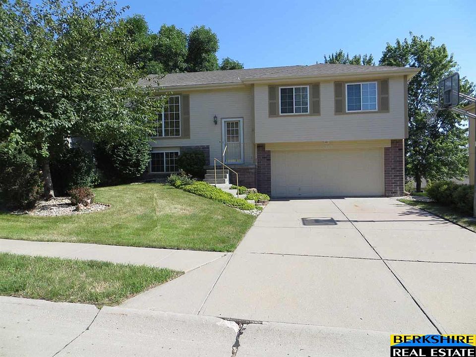 1st image of 15289 Wirt St