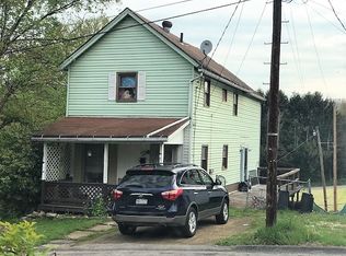 61 1st Ave, Franklin, PA 16323