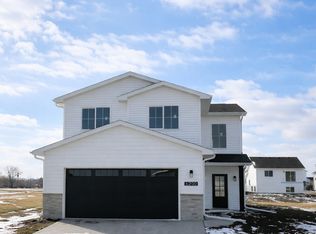 6200 86th Ave S, Horace, ND