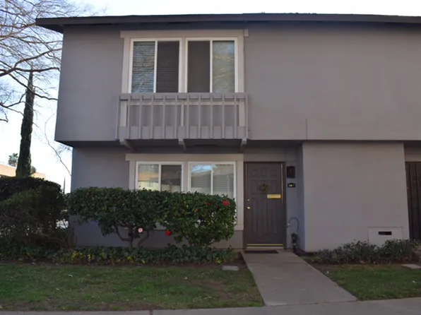 8867 Salmon Falls Dr Unit F, Sacramento, CA 95826