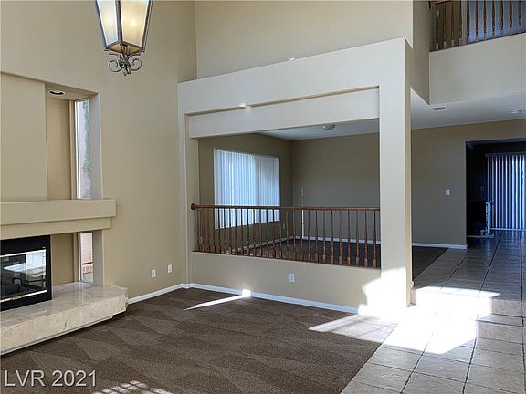 3rd image of 1584 Glassy Pond Ave