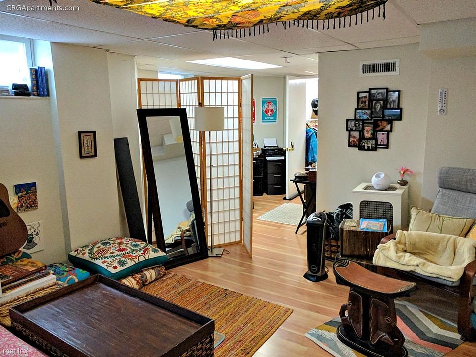 8 Holyoke Rd. #1 Somerville - Spring Hill Unit Photo 3