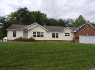 225 Valley View Rd, Coldiron, KY 40819