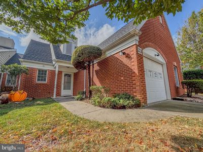 23 E Village Rd, Newark, DE, 19713