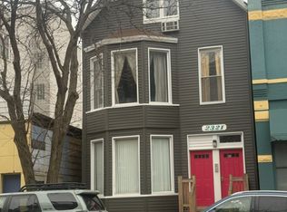 2321 W Belmont Ave APT 2R, Chicago, IL 60618