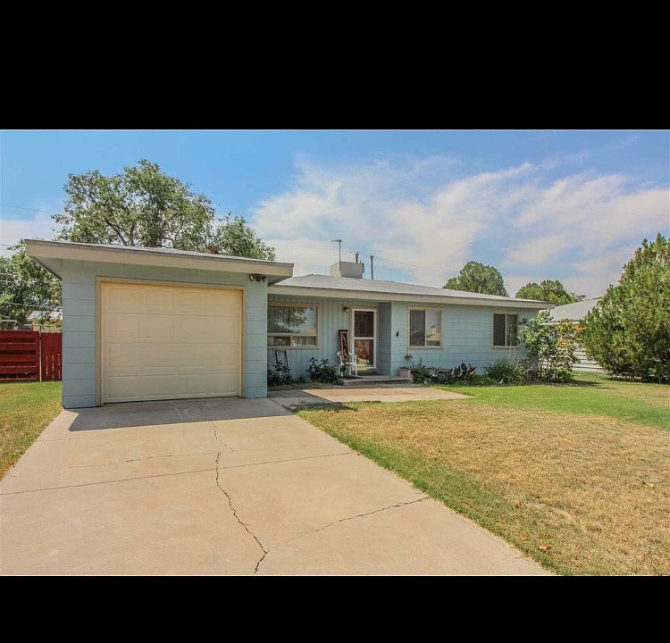 1st image of 2404 Aspen Dr
