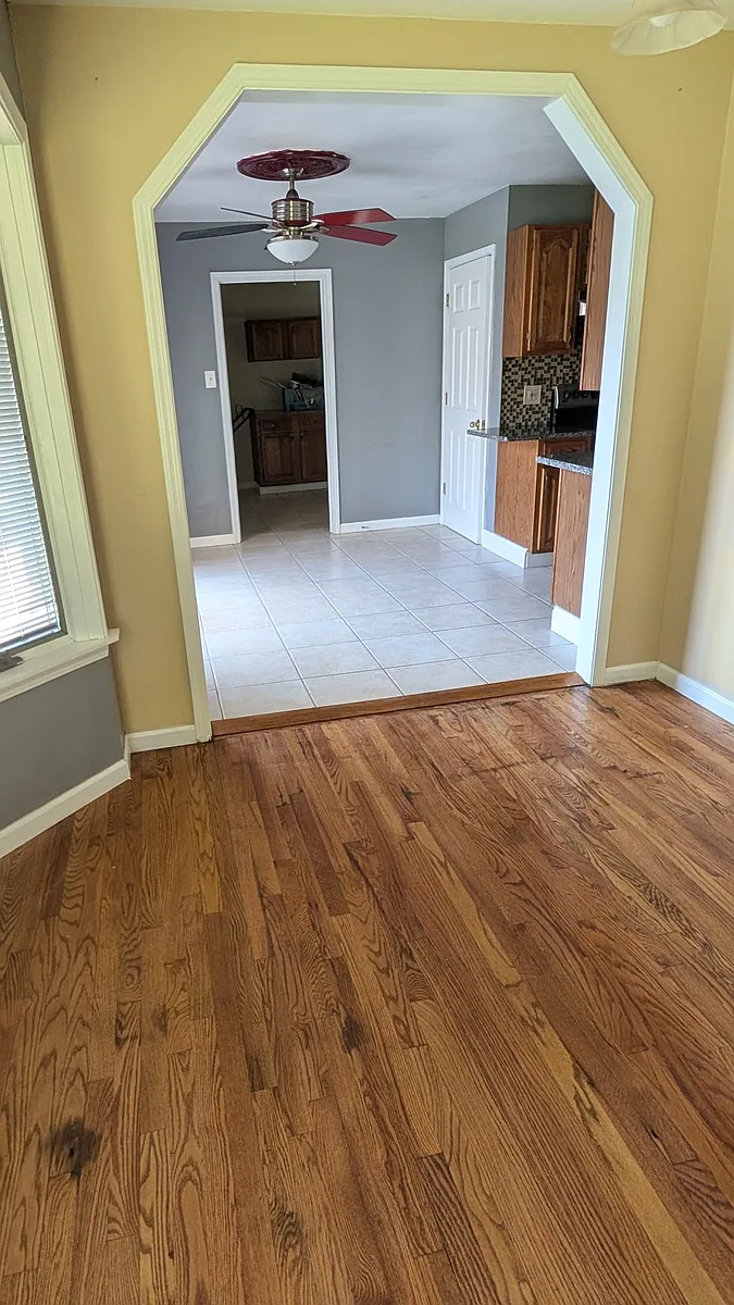 11035 Mars Ln, Maryland Heights, MO 63043 | HotPads