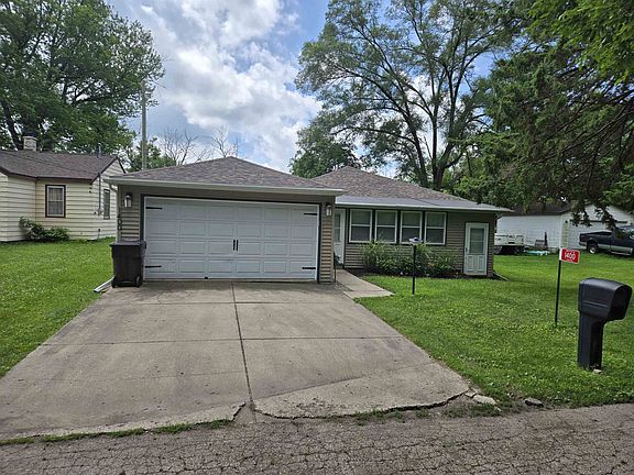 3rd image of 1400 E Road 9