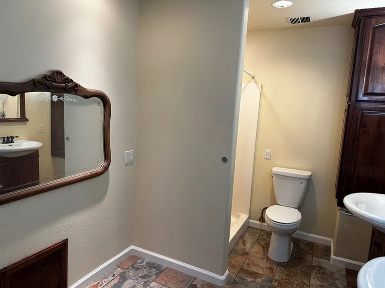 7860 Summerplace Dr — Photo 14