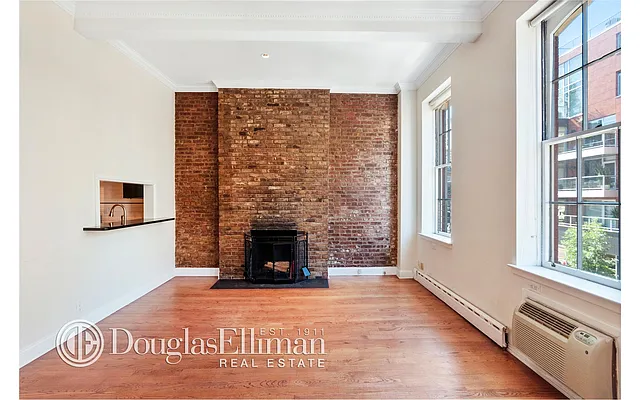 Rented by Douglas Elliman | media 2