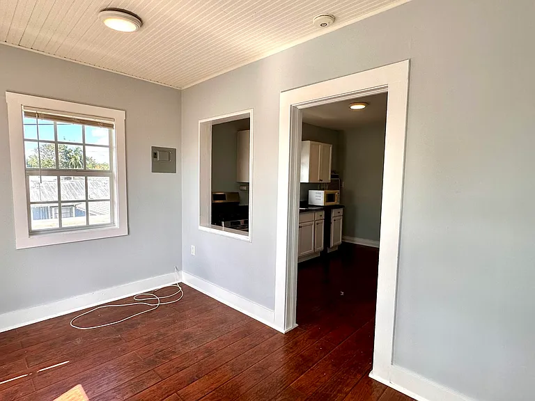 318 S K St #4 — Photo 16