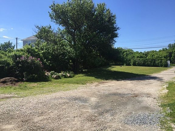 5th image of 156 Warren Ave