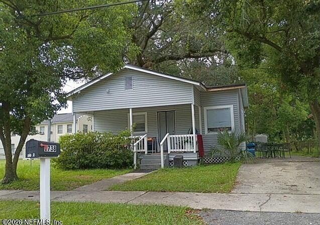 1st image of 1738 W 20TH Street