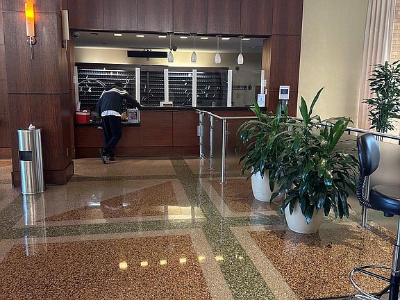 4th image of 3701 S George Mason Dr Unit 214N