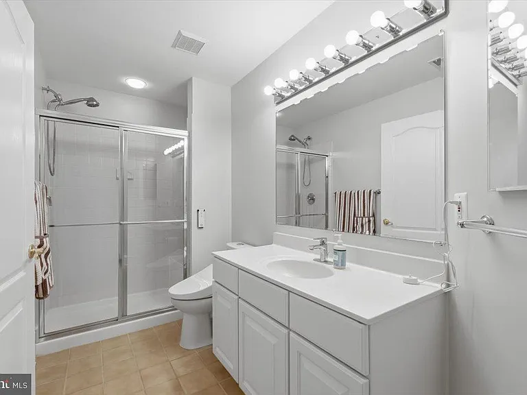 47791 Macgill Ct — Photo 40