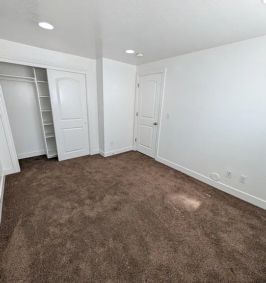 1000 E Center St #1 — Photo 8