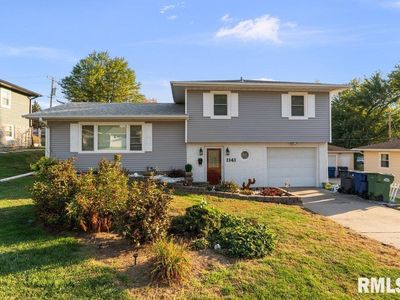 1141 6th Ave N, Clinton, IA, 52732