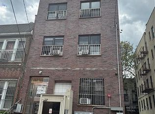 916 41st St, Brooklyn, NY 11219