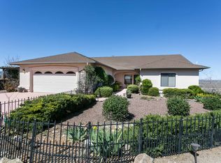 1425 S Golden View Dr, Dewey, AZ 86327