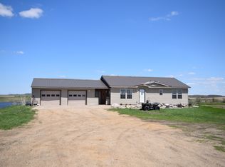 13060 439th Ave, Roslyn, SD 57261