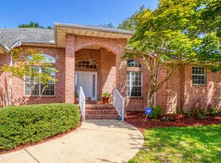 896 Seventeenth Tee Cv, Niceville, FL 32578