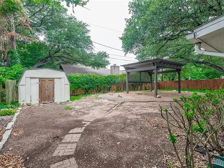 12118 Black Angus Dr — Photo 38