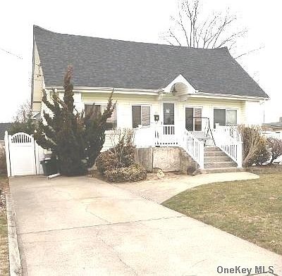 1st image of 42 Evans Ave