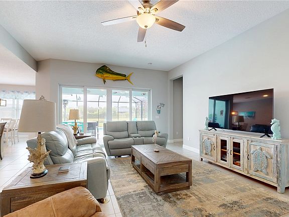 4th image of 5735 Arabella Ln