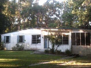 717 W Veterans Dr, Perry, FL 32347