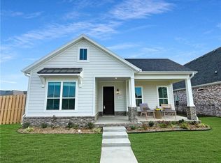 6896 Autumn Ave, Springdale, AR 72762