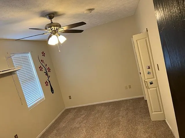 327 Boggs Ave #1 — Photo 9