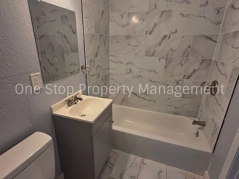 5130 NE Baxter Ave — Photo 21