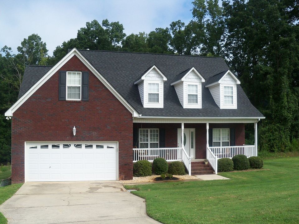Gorgeous Move-in Ready Home!