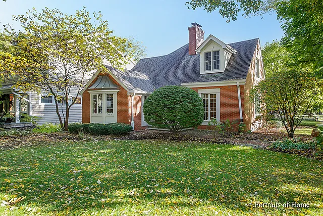 706 Highland Ave photo 1