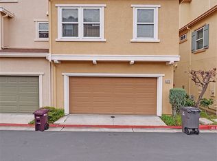 1078 Old Oak Ln, Hayward, CA 94541