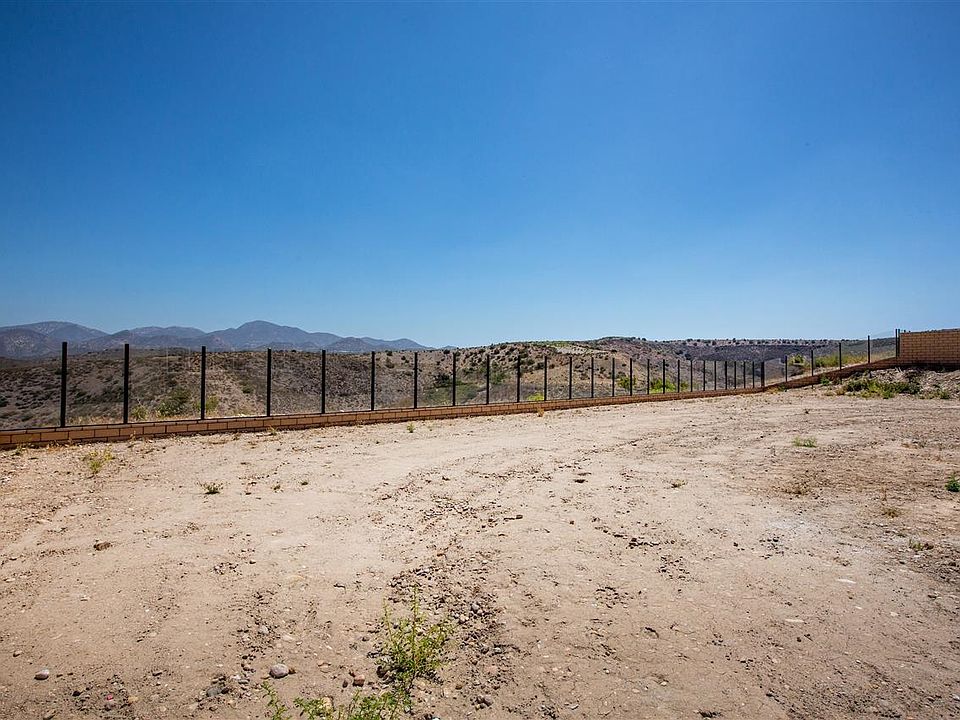 2nd image of 15783 Via Santa Pradera