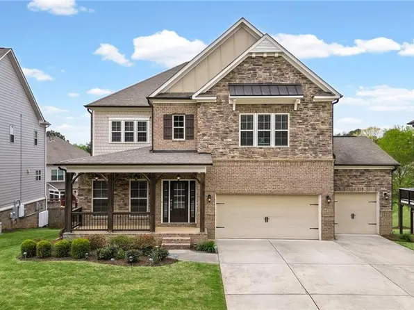 501 La Perla Dr, Buford, GA 30518