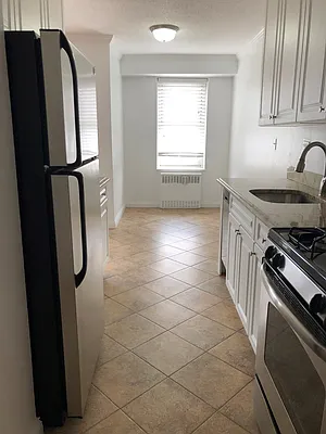 Rented by Lineage Properties | media 2