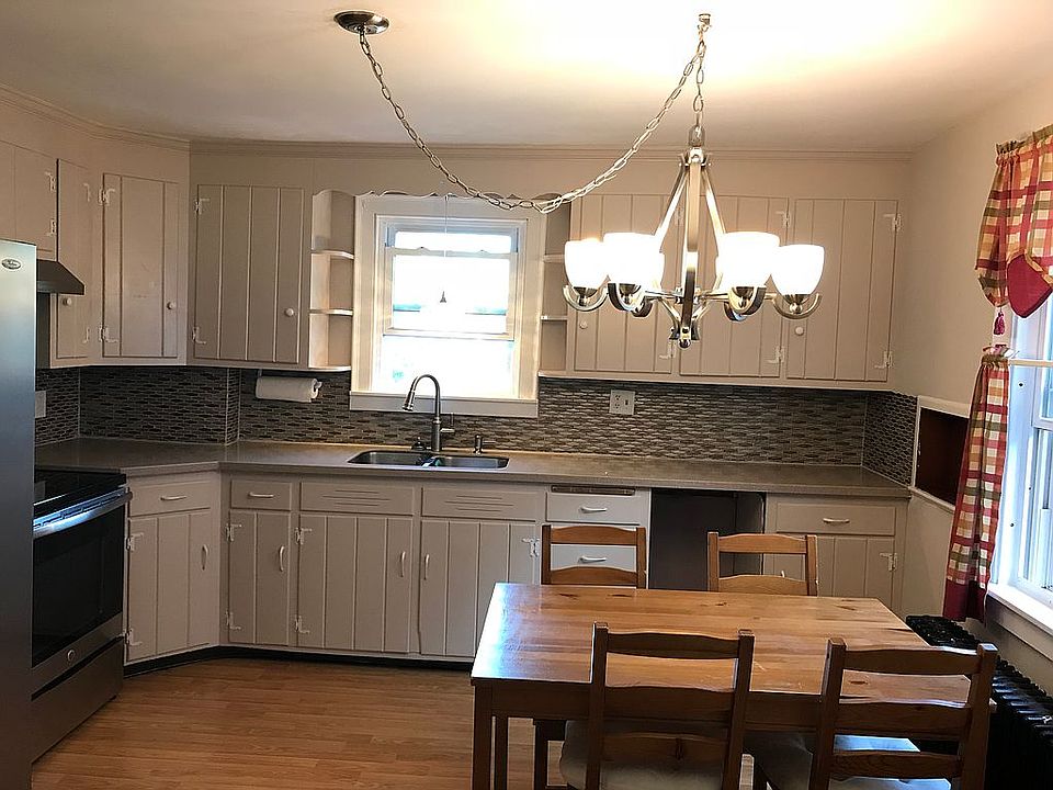 First floor kitchen 
